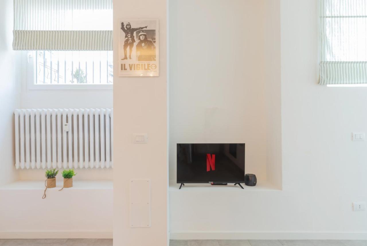 Апартаменты Fondazione Prada - Exclusive Loft Of Cinema ☆☆☆☆☆ Милан Экстерьер фото